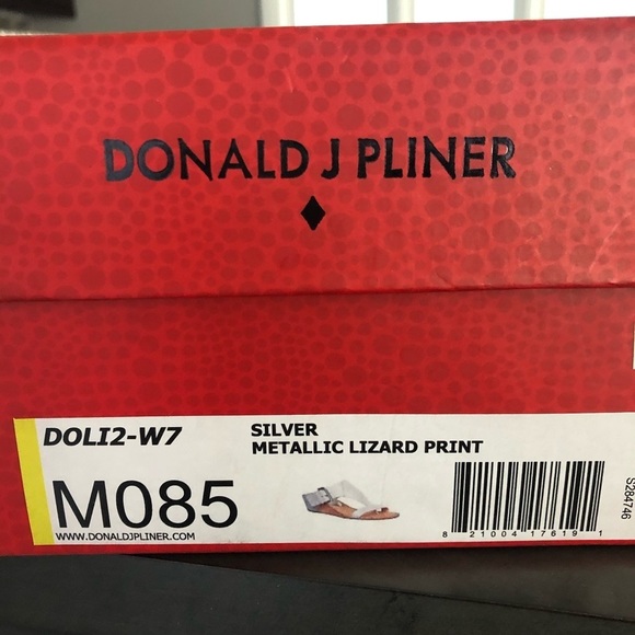 Donald Pliner Sandals Size 8.5 - Picture 7 of 10